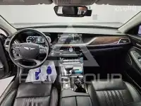 2017 Genesis G90
