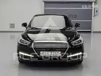 2017 Genesis G90