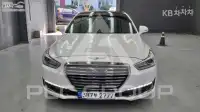 2017 Genesis G90