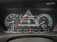 2017 Genesis G90