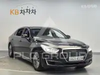2017 Genesis G90