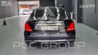 2017 Genesis G90