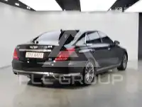 2017 Genesis G90