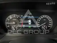 2017 Genesis G90