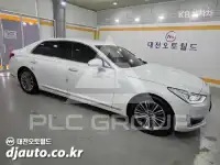 2017 Genesis G90