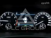 2017 Genesis G90