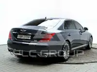 2017 Genesis G90