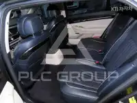 2017 Genesis G90