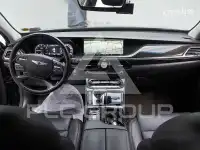 2017 Genesis G90