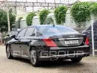 2017 Genesis G90