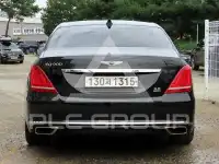 2017 Genesis G90