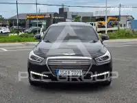 2017 Genesis G90