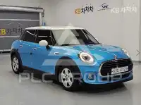 2017 Mini Cooper