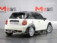 2017 Mini Cooper