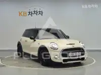 2017 Mini Cooper