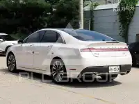 2017 Lincoln MKZ