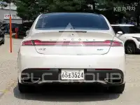 2017 Lincoln MKZ