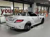 2017 Mercedes Benz SLC-Class