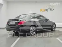 2017 Mercedes Benz C-Class