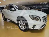 2017 Mercedes Benz GLA-Class