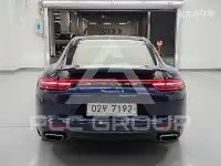 2017 Porsche Panamera