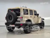 2017 Jeep WRANGLER