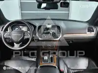 2017 Chrysler 300