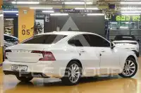 2017 Volvo S90