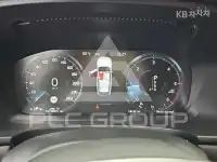 2017 Volvo V90