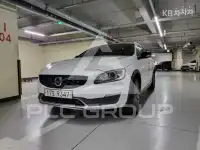 2017 Volvo V60