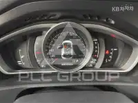 2017 Volvo V40