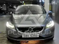 2017 Volvo V40