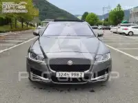 2017 Jaguar XF