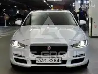 2017 Jaguar XE