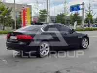 2017 Jaguar XE