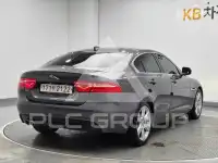 2017 Jaguar XE