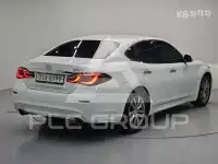 2017 Infinity Q