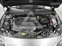 2017 Infinity Q