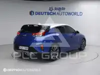 2018 Hyundai Veloster