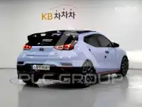 2018 Hyundai Veloster