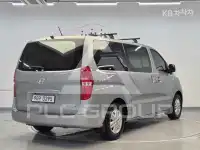 2018 Hyundai Starex