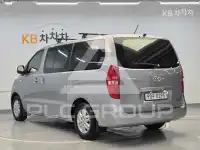 2018 Hyundai Starex
