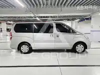 2018 Hyundai Starex