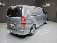 2018 Hyundai Starex