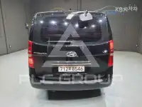 2018 Hyundai Starex