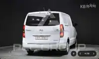 2018 Hyundai Starex