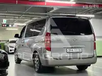 2018 Hyundai Starex