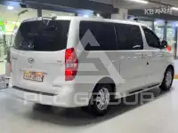 2018 Hyundai Starex