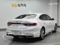2018 Hyundai Grandeur
