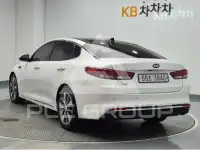2018 KIA K5